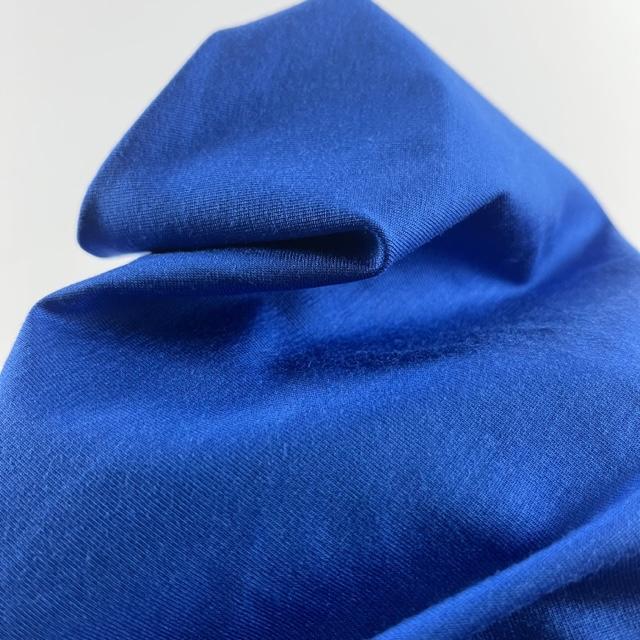 Silk Look yves klein