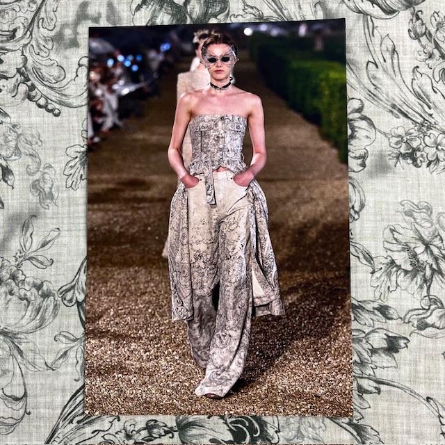 Gewebe Georgette tripla Rapport Stückpreis