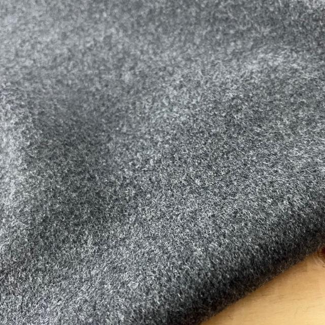 Gewebe Loro Piana Wolle IWS grigio scuro, nur noch wenige Meter