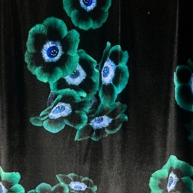 Romanit Samt Nora, nur noch wenige Meter