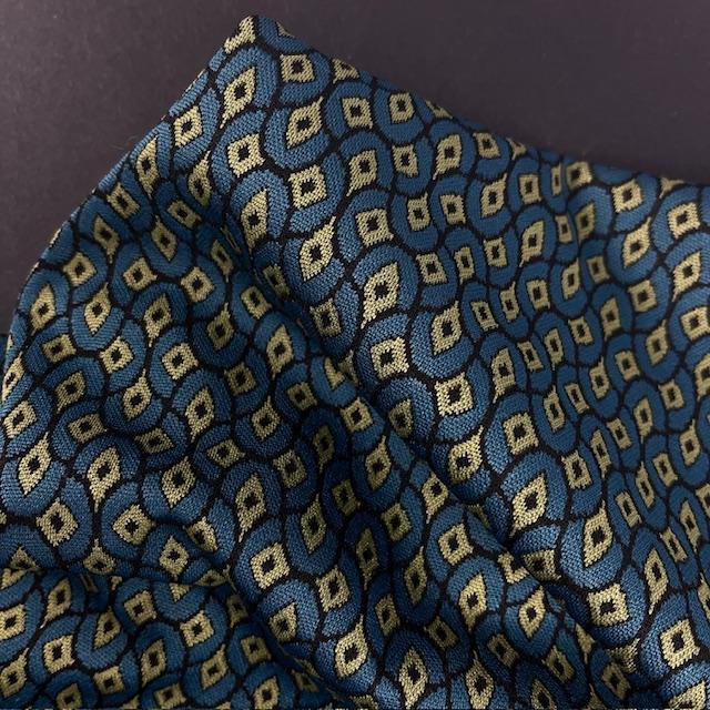 Romanit Jacquard Mari