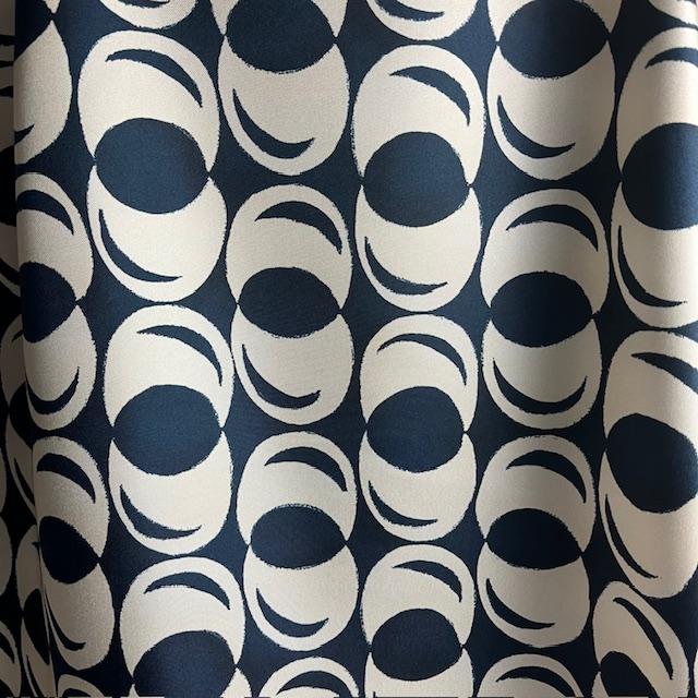 Gewebe Max Mara Seide, nur noch wenige Meter